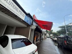 Yio Chu Kang Road (D19), Shop House #562145601